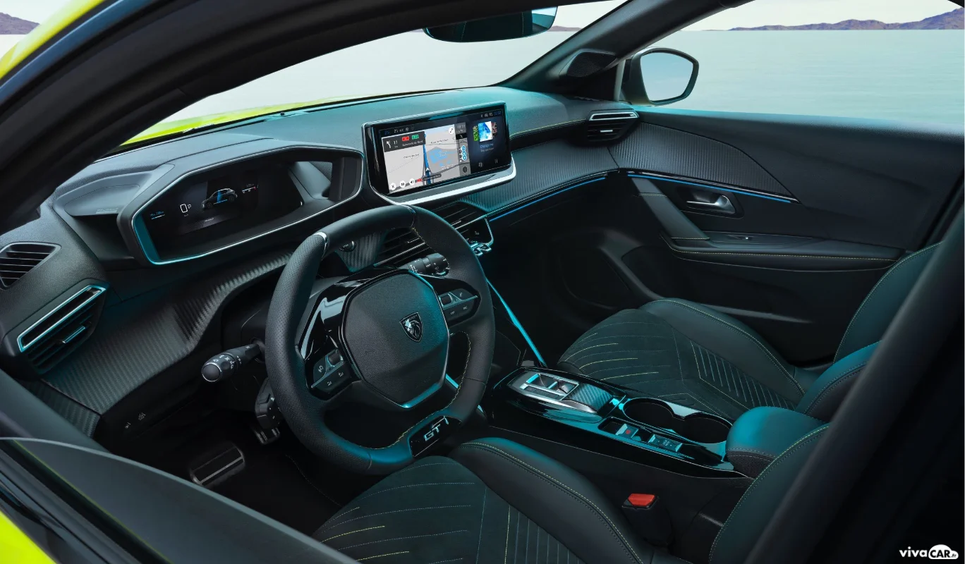 peugeot 208 hybride interieur